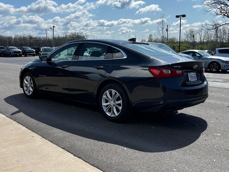 Chevrolet Malibu Vehicle Image 06