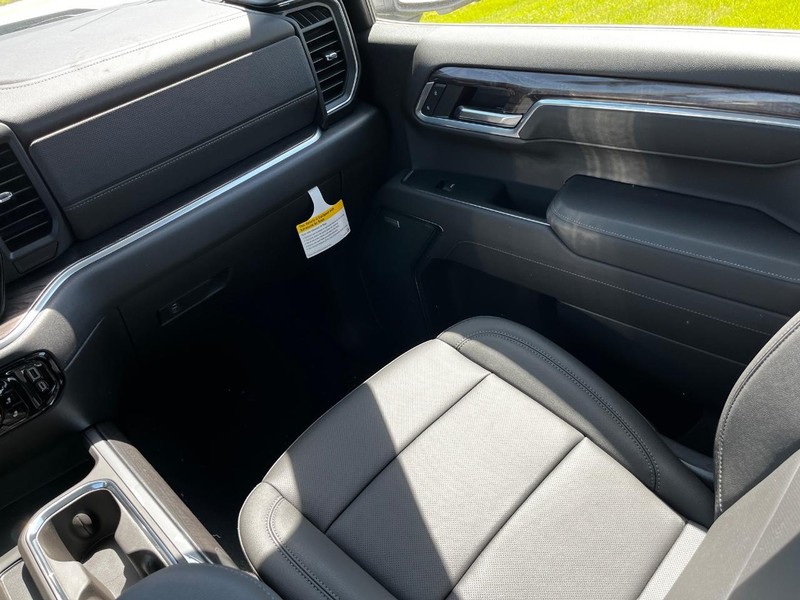 Chevrolet Silverado 1500 Vehicle Image 09