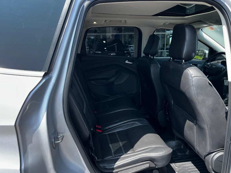 Ford Escape Vehicle Image 10