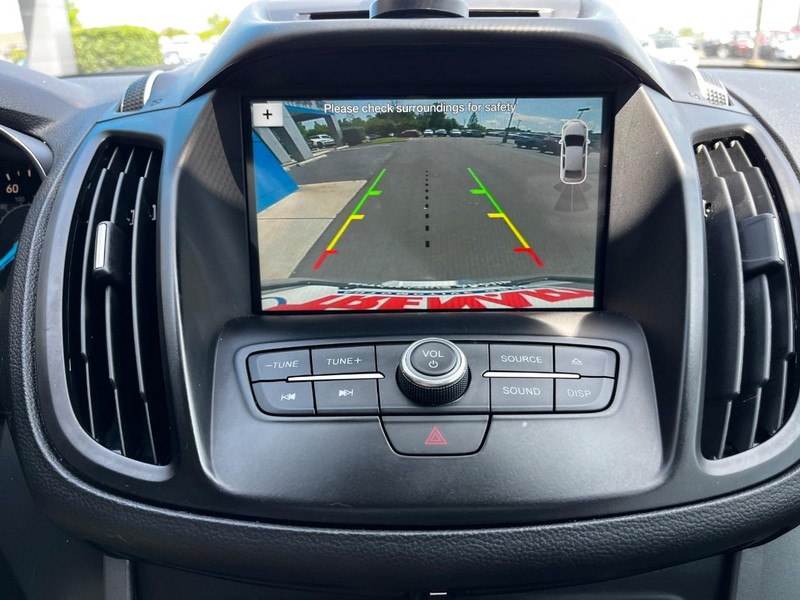 Ford Escape Vehicle Image 22