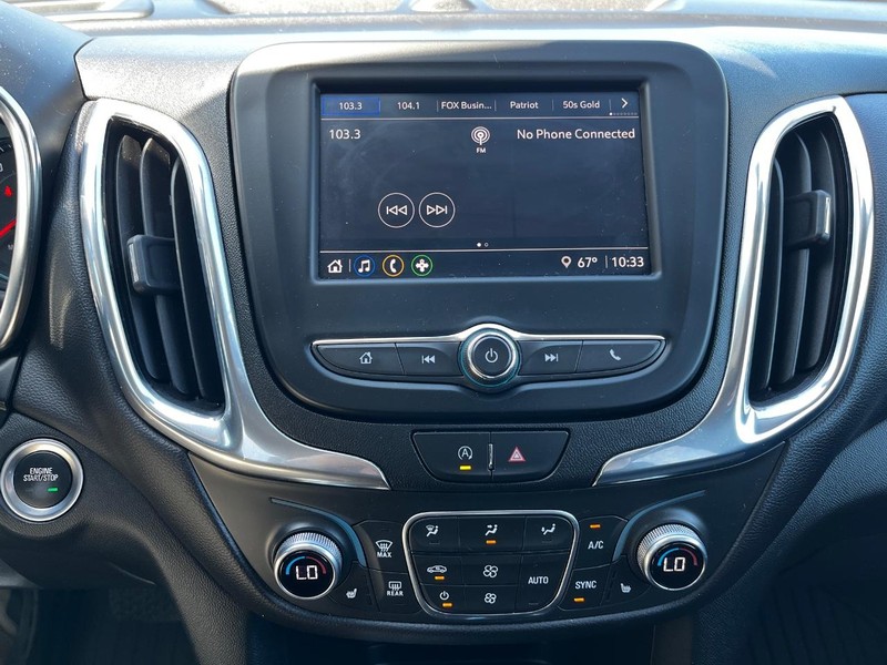 Chevrolet Equinox Vehicle Full-screen Gallery Image 20