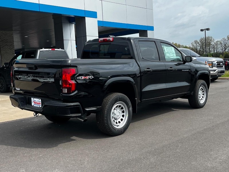 Chevrolet Colorado Vehicle Image 03