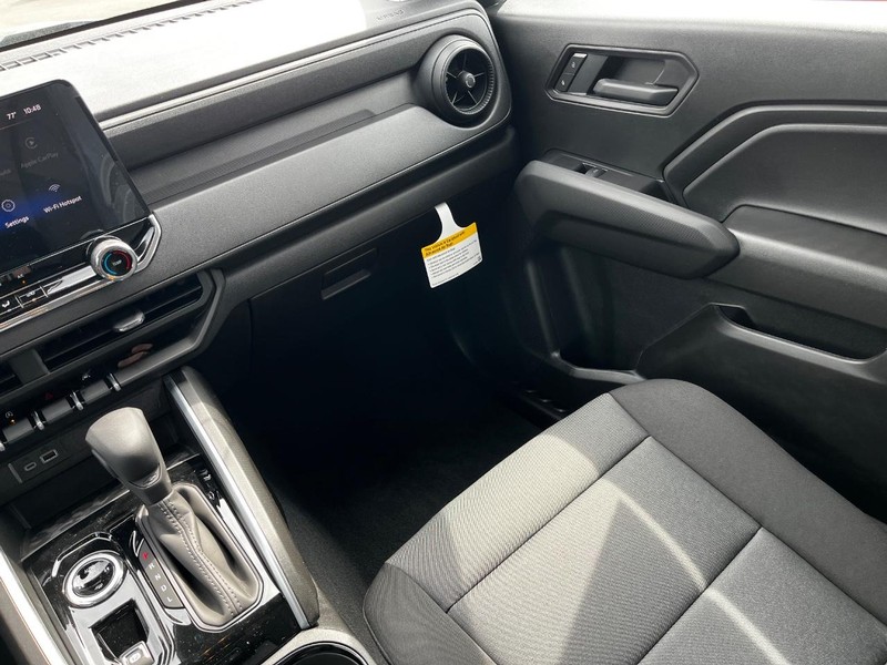 Chevrolet Colorado Vehicle Image 07