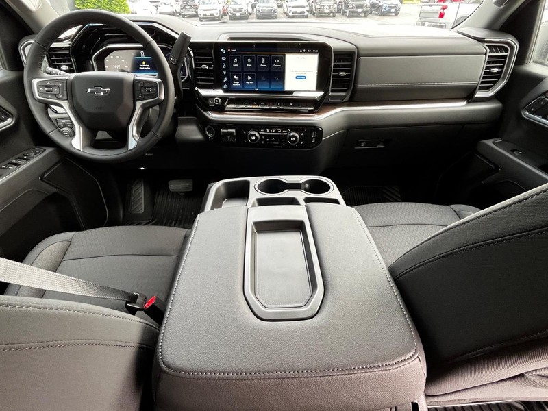 Chevrolet Silverado 1500 Vehicle Image 05