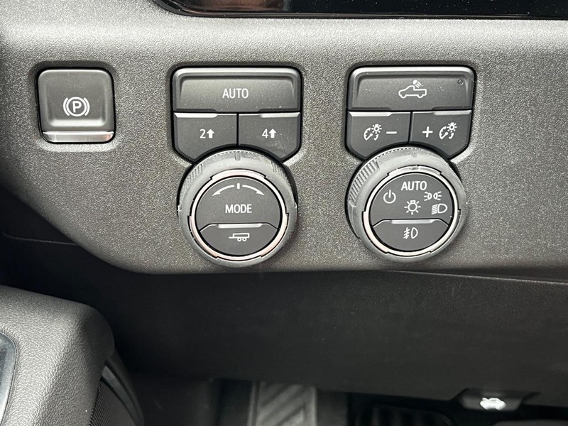 Chevrolet Silverado 1500 Vehicle Image 10