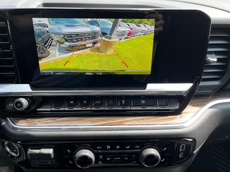 Chevrolet Silverado 1500 Vehicle Image 15