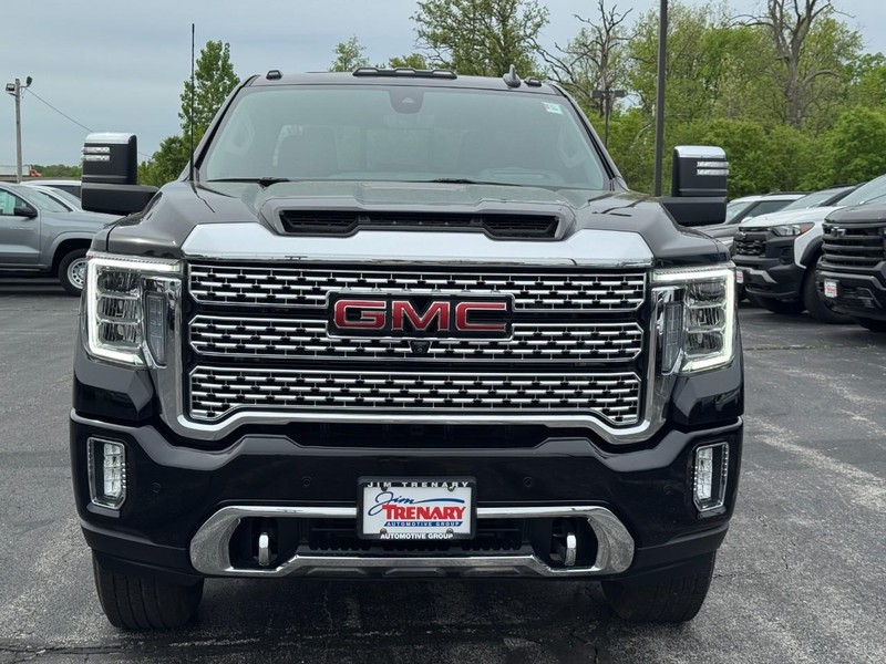 GMC Sierra 2500HD Vehicle Image 09