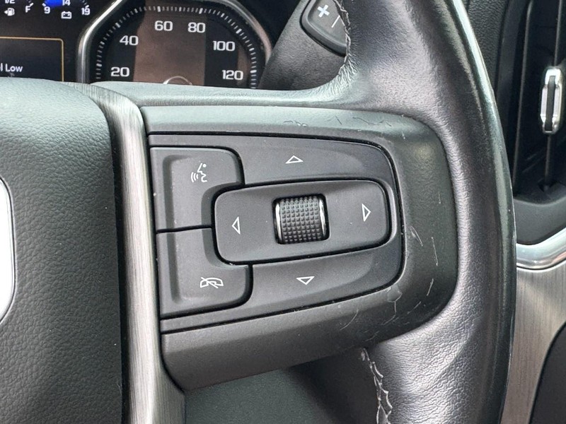 GMC Sierra 2500HD Vehicle Image 19