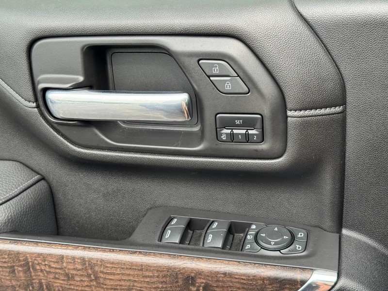 GMC Sierra 2500HD Vehicle Image 23