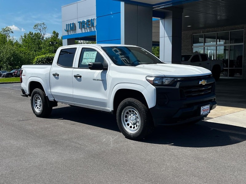 Chevrolet Colorado Vehicle Image 02