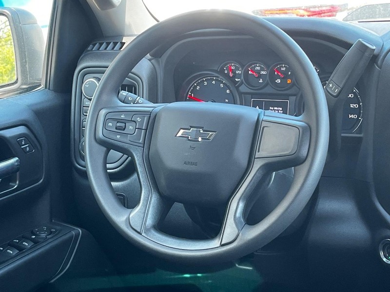 Chevrolet Silverado 1500 Vehicle Image 06