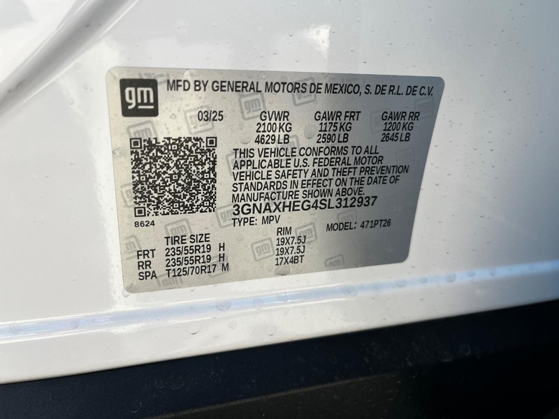 Chevrolet Equinox Vehicle Image 16