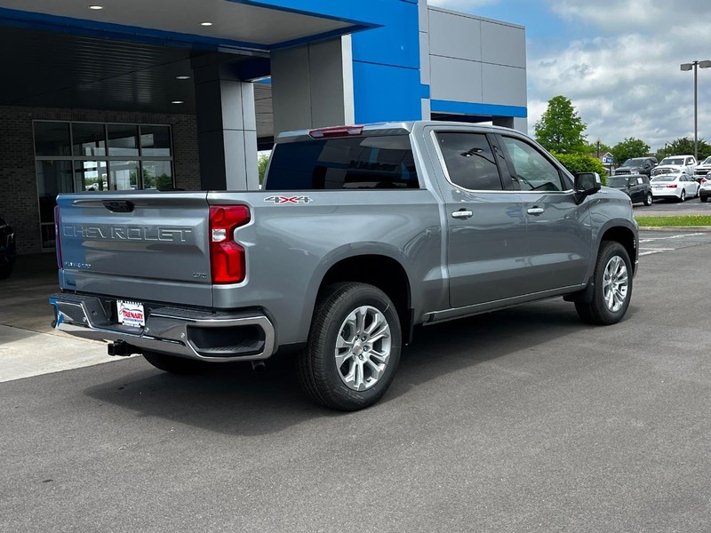 Chevrolet Silverado 1500 Vehicle Image 03