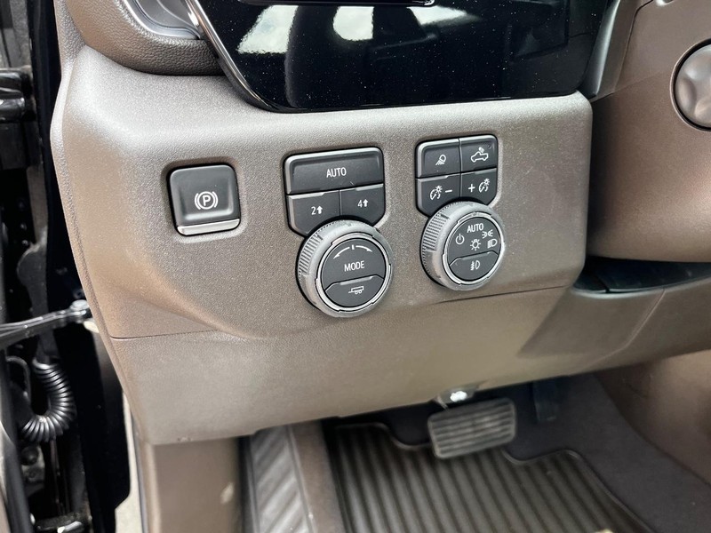 Chevrolet Silverado 1500 Vehicle Image 12