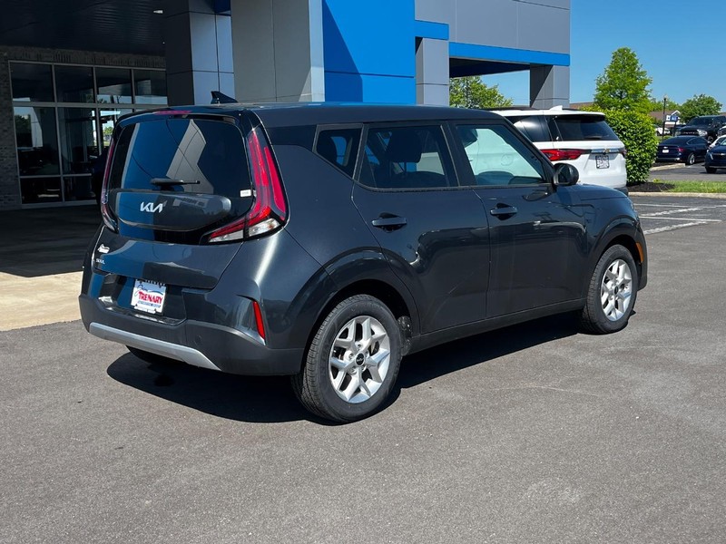Kia Soul Vehicle Image 03