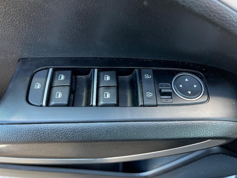 Kia Soul Vehicle Image 14