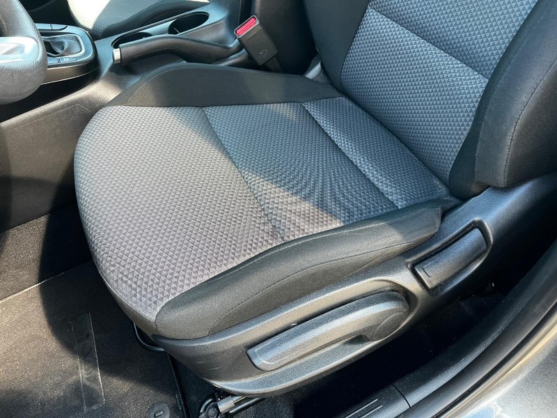 Kia Soul Vehicle Image 15