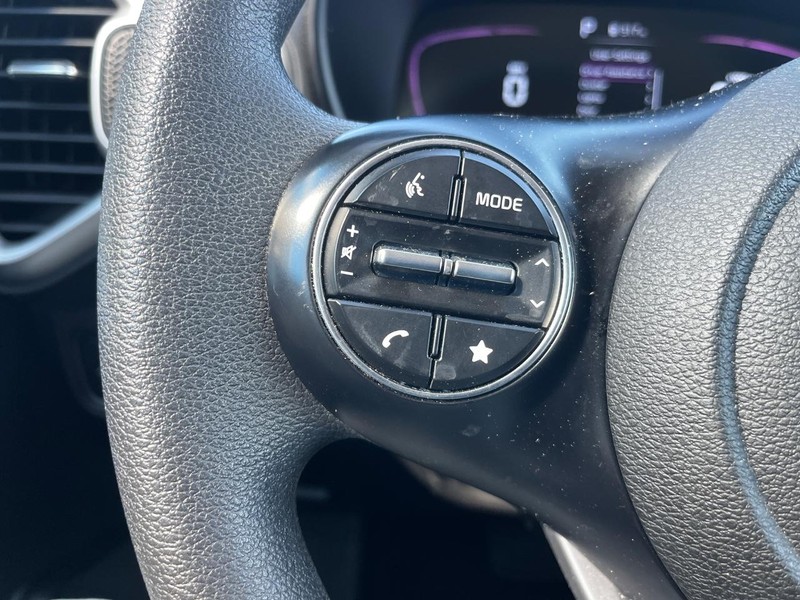 Kia Soul Vehicle Image 16