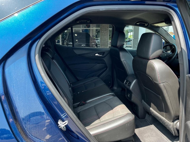 Chevrolet Equinox Vehicle Image 10