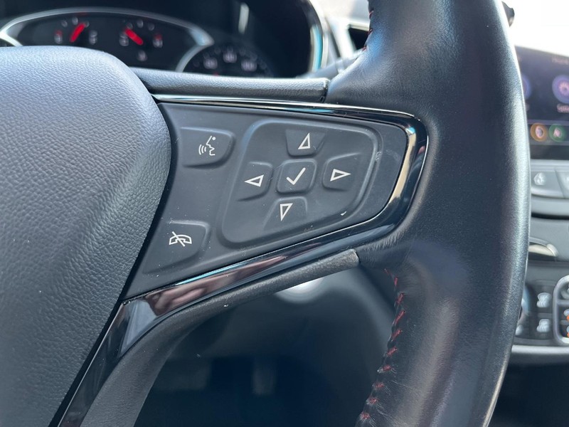 Chevrolet Equinox Vehicle Image 17