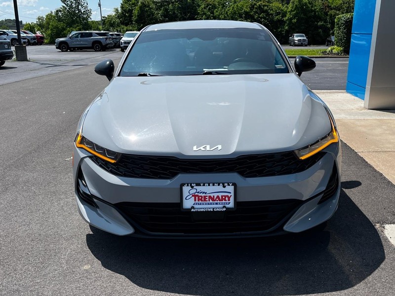 Kia K5 Vehicle Image 09