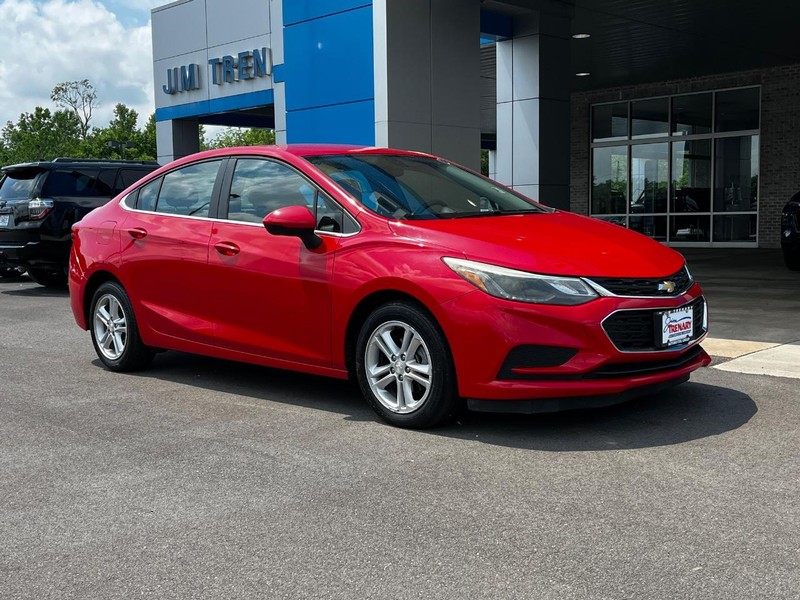 Chevrolet Cruze Vehicle Image 02