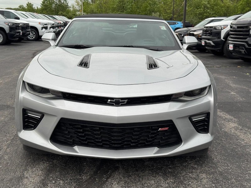 Chevrolet Camaro Vehicle Image 08
