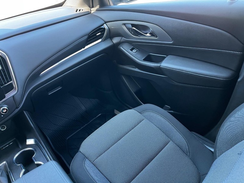 Chevrolet Traverse Vehicle Image 15