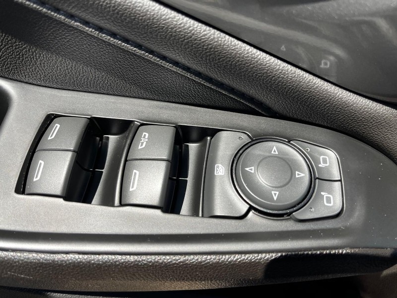 Chevrolet Traverse Vehicle Image 16