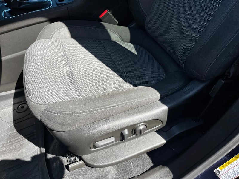 Chevrolet Traverse Vehicle Image 17