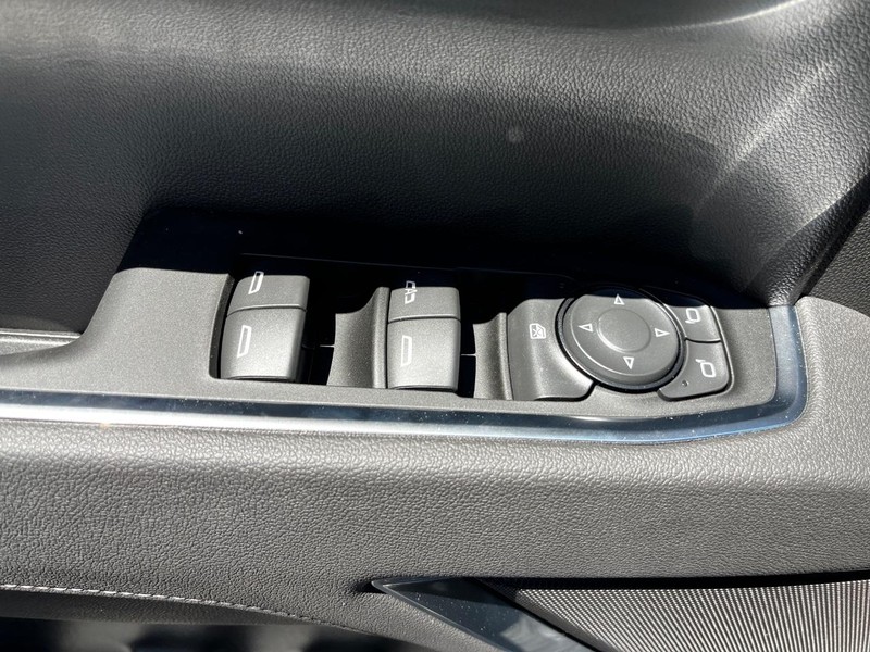 Chevrolet Silverado 1500 Vehicle Image 08