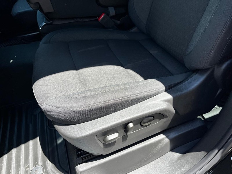 Chevrolet Silverado 1500 Vehicle Image 09