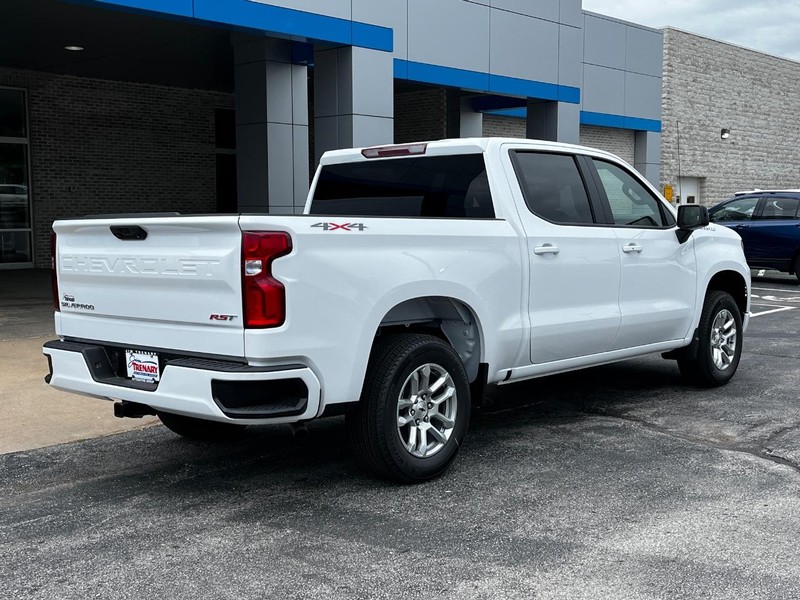Chevrolet Silverado 1500 Vehicle Image 03