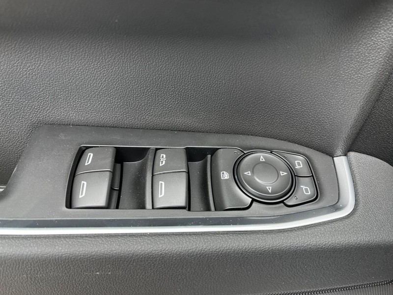 Chevrolet Silverado 1500 Vehicle Image 08