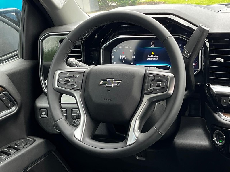 Chevrolet Silverado 1500 Vehicle Image 06