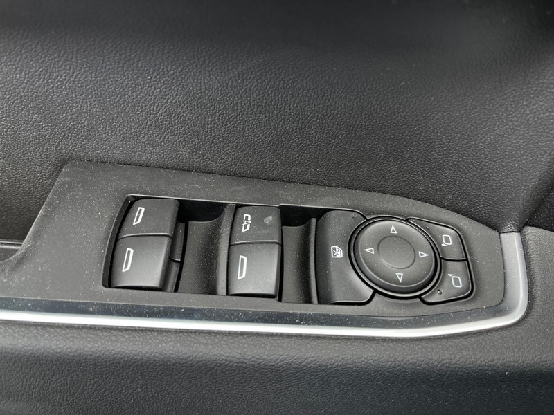 Chevrolet Silverado 1500 Vehicle Image 08