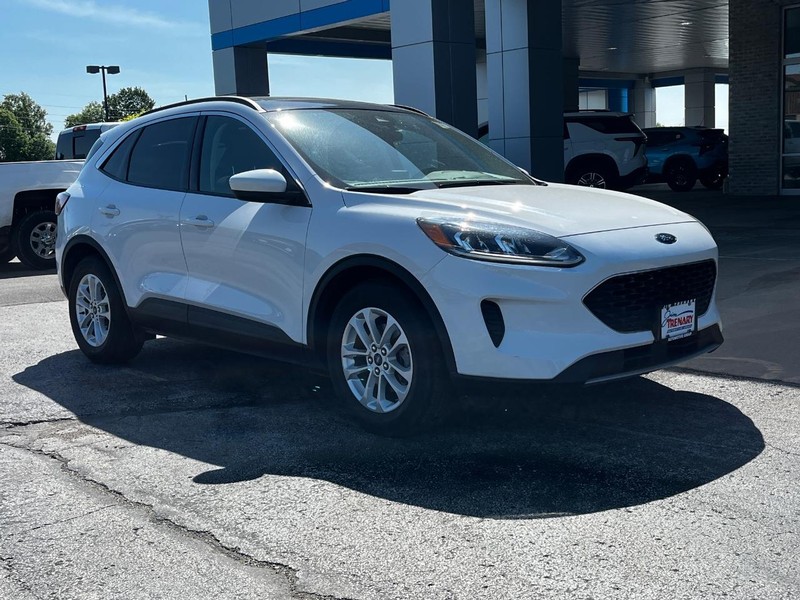 Ford Escape Vehicle Image 02