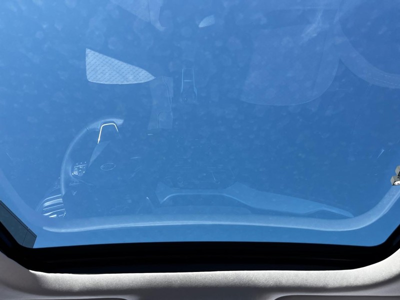 Ford Escape Vehicle Image 11