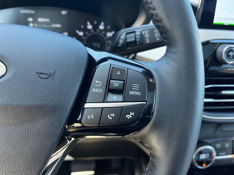 Ford Escape Vehicle Image 18