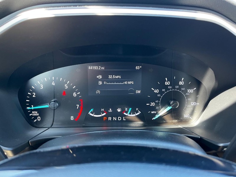 Ford Escape Vehicle Image 19