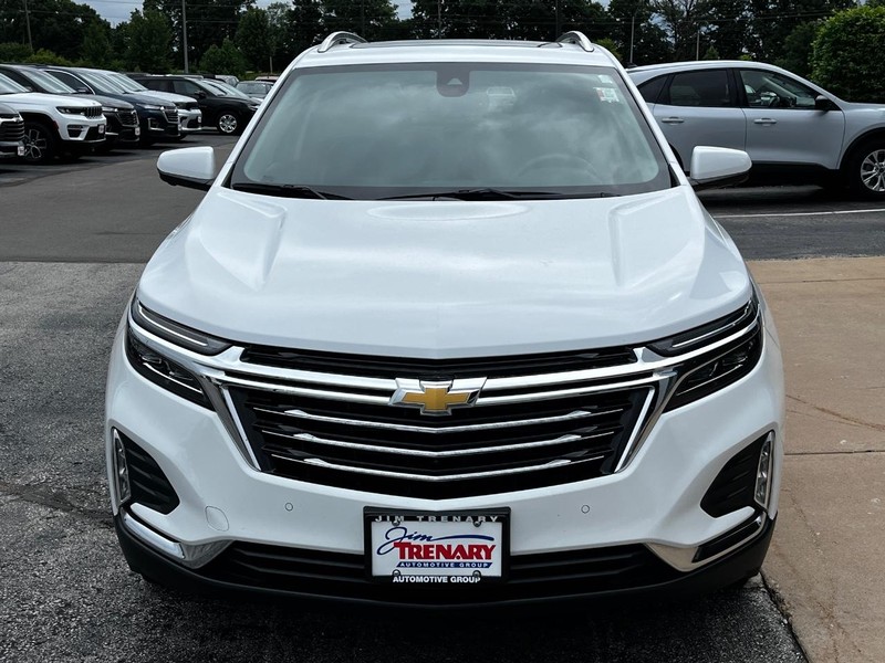 Chevrolet Equinox Vehicle Image 09