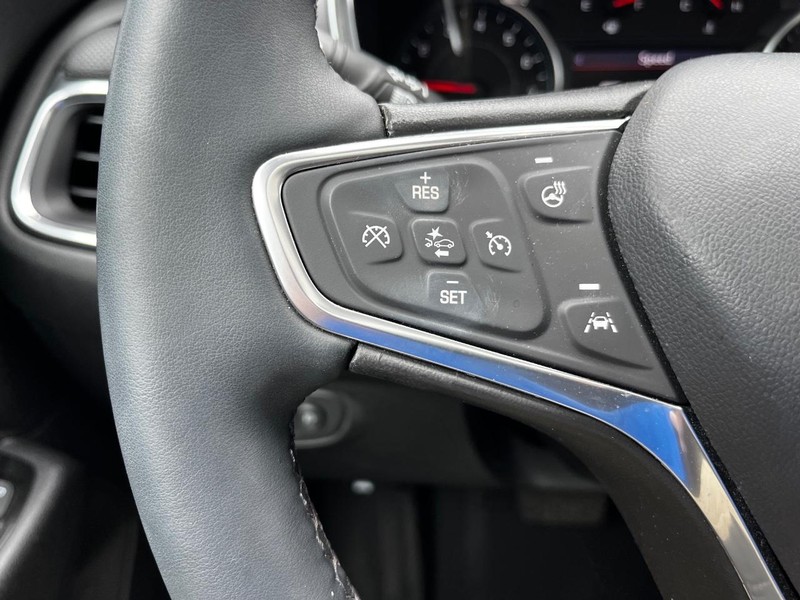 Chevrolet Equinox Vehicle Image 19
