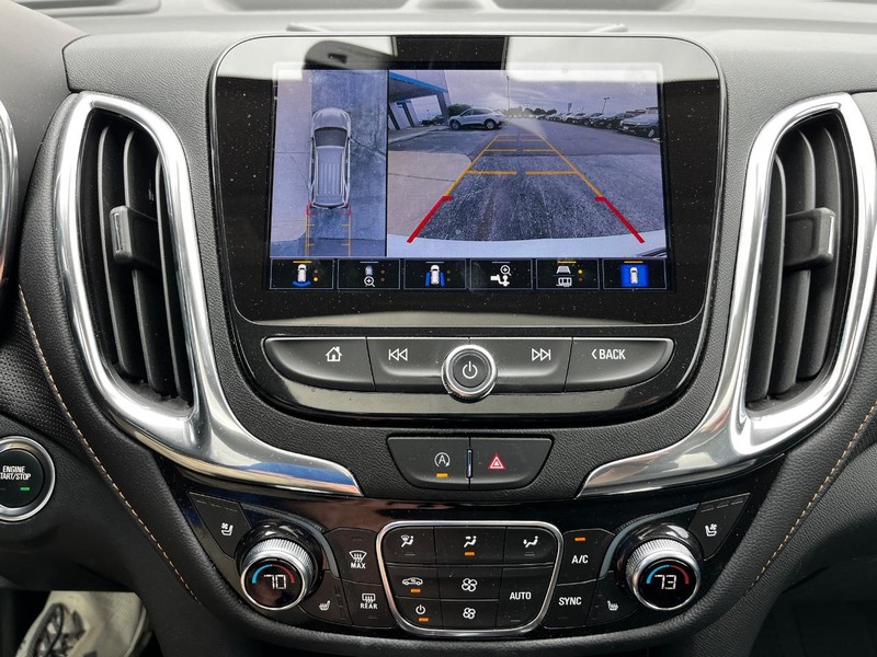 Chevrolet Equinox Vehicle Image 24
