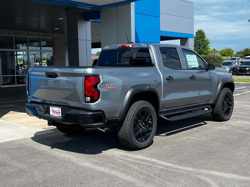 Chevrolet Colorado Vehicle Image 03