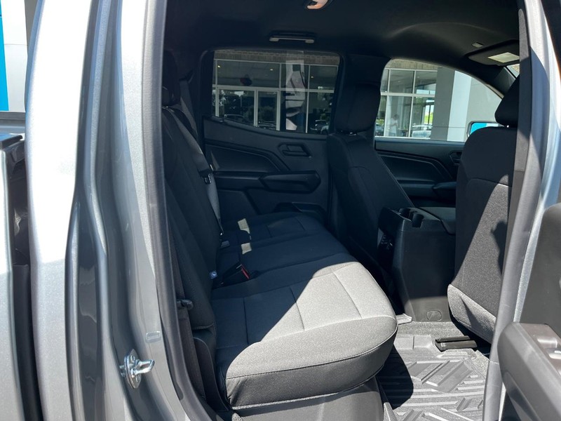 Chevrolet Colorado Vehicle Image 04