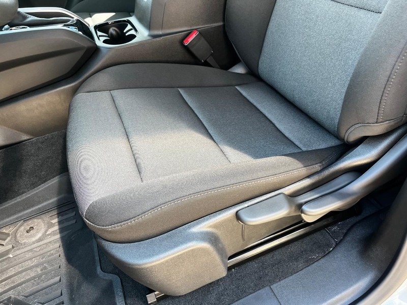 Chevrolet Colorado Vehicle Image 09