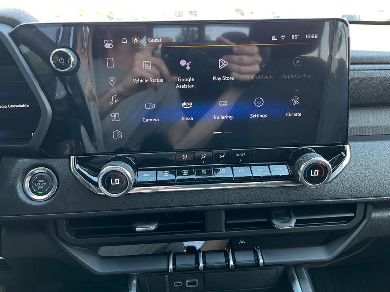 Chevrolet Colorado Vehicle Image 13