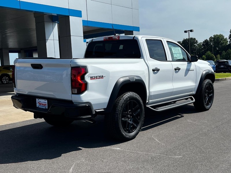 Chevrolet Colorado Vehicle Image 03