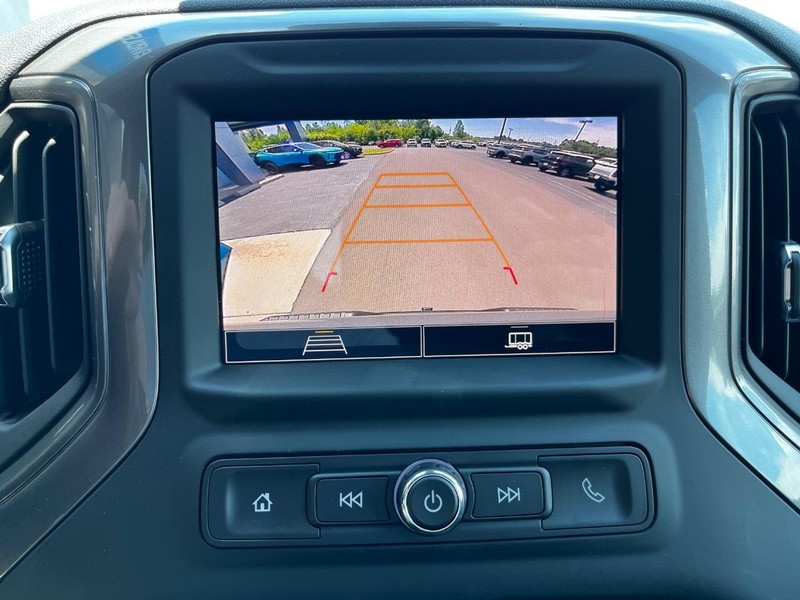 Chevrolet Silverado 1500 Vehicle Image 14