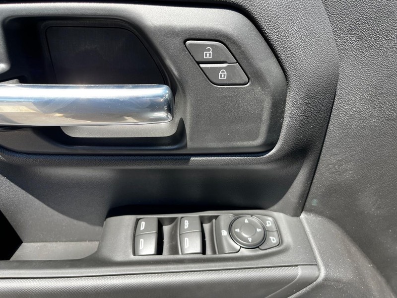 Chevrolet Silverado 1500 Vehicle Image 08